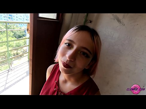 ❤️ Sensuell student suger en fremmed i utmarken - Cum On His Face ☑ Sludder hos oss ❌️❤